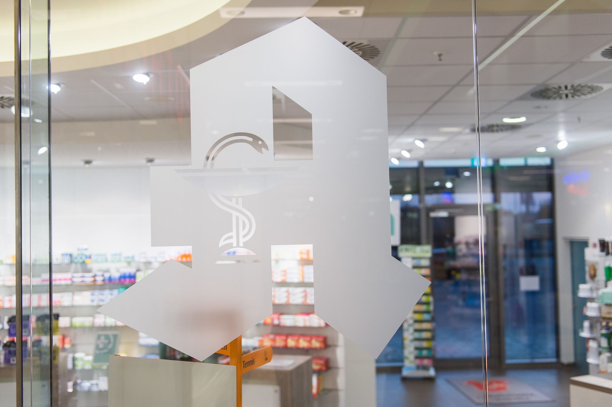 Der Eingang einer Apotheke